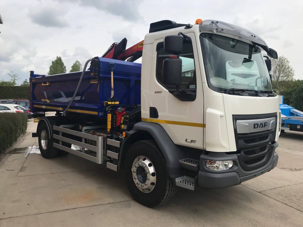 muck away hire with driver