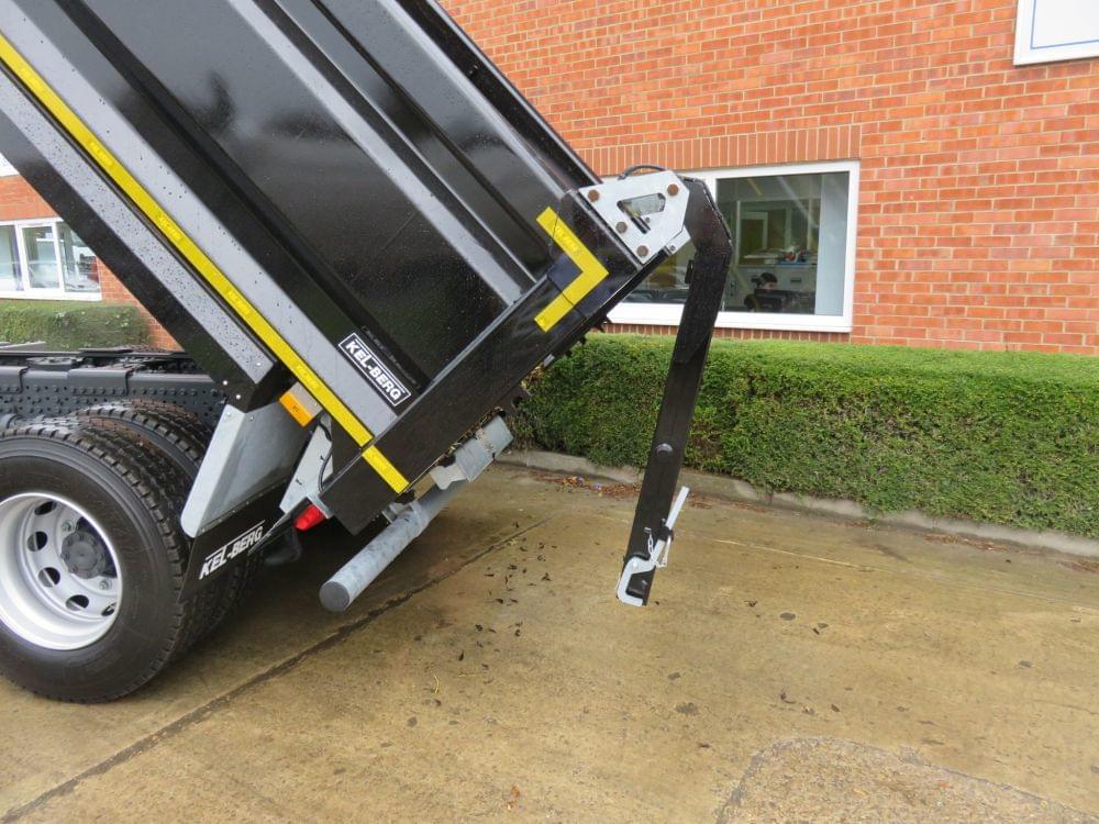 truck rental for construction waste